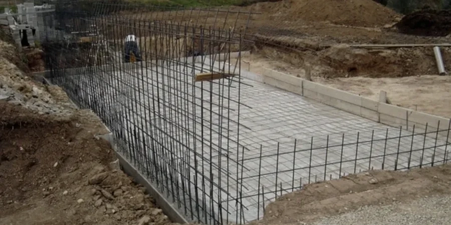 Shallow Foundation Design in Springfield Illinois: Site-Specific Bearing and Settlement